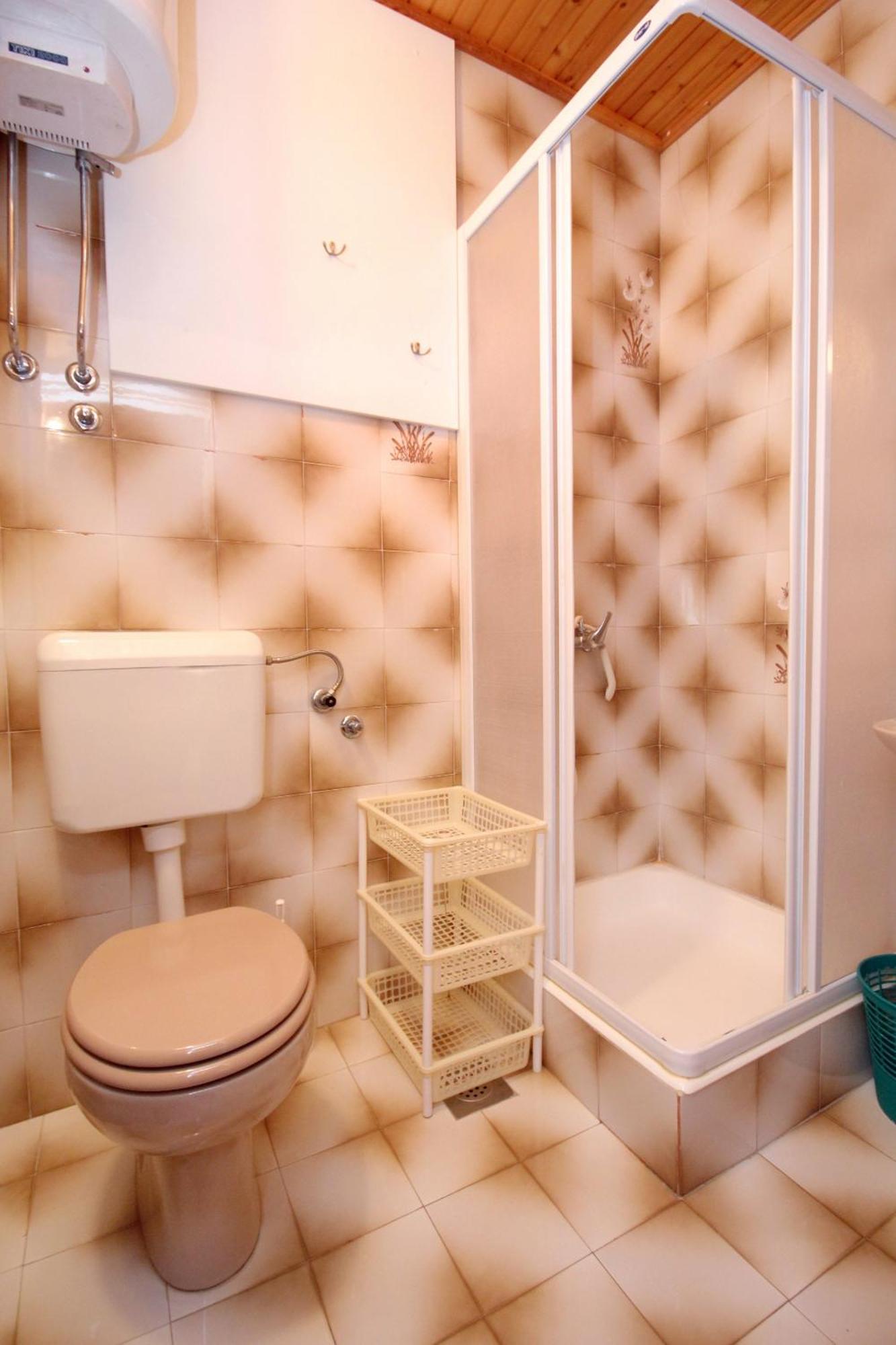 Apartments And Rooms By The Sea Mandre, Pag - 3557 Kolan Quarto foto